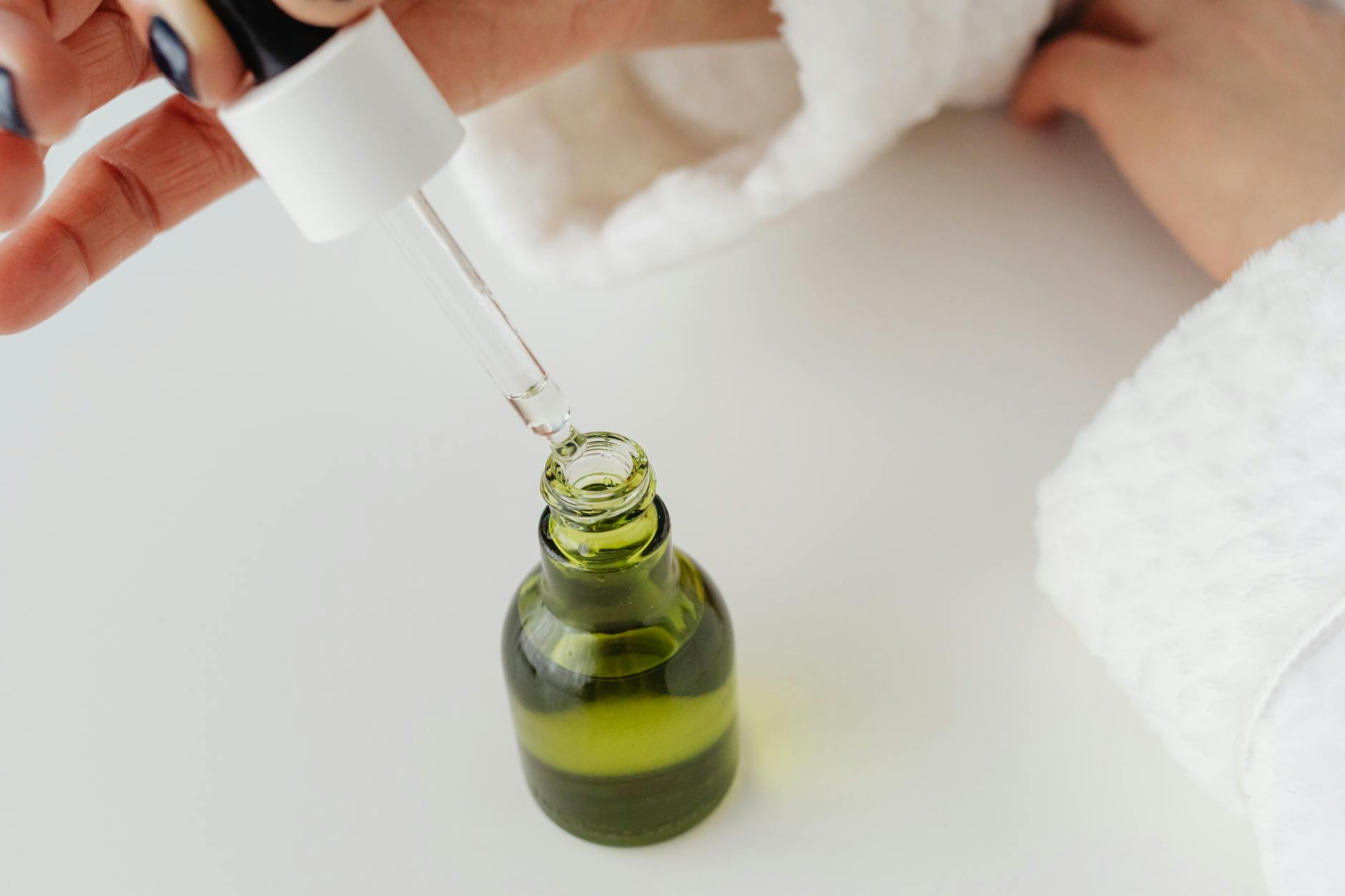 sélection d'huiles végétales bio pour huile pour peau mixte en préménopause